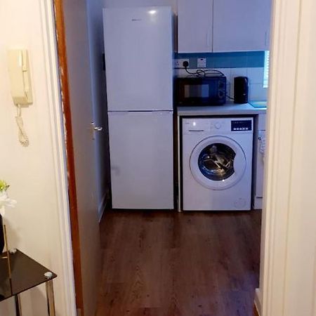 1 Bed Apartment, Peckham Rye ロンドン エクステリア 写真